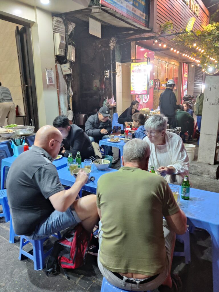 Uteservering i Hanoi